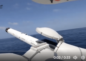 Iran’s IRGC Navy Showcases Dezful Ballistic Missile & Speedboat-Launched “Iranian Hellfire’s”